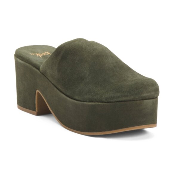 Beek Petrel Heeled Platform Clogs in Moss Suede - Picture 1 of 2